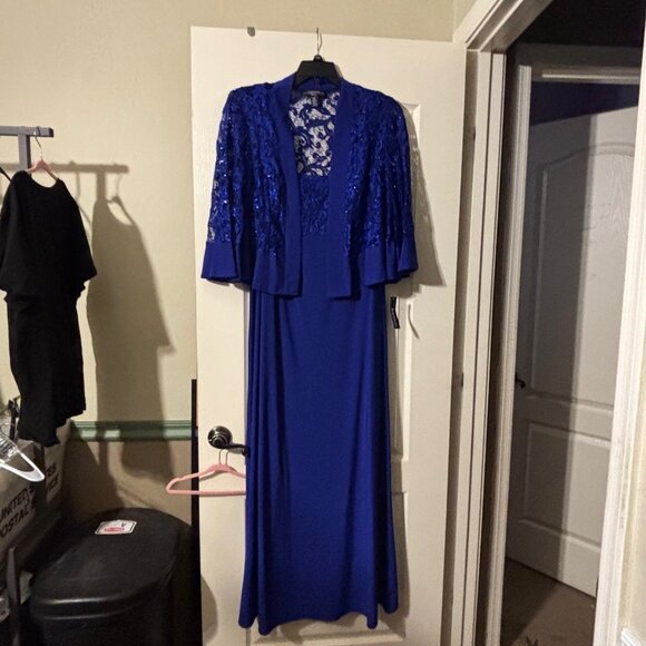 NWT R&M Richards Women's 2 Piece Lace Dress and Shrug Set SZ 14W - Picture 3 of 11